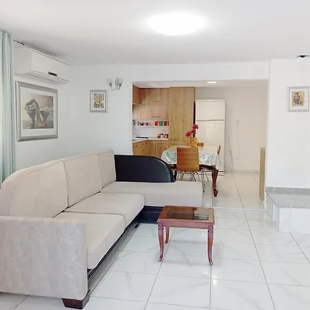 Cozy شقة Eleftheroupoli